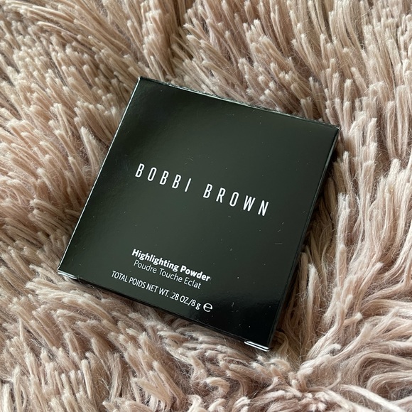 BOBBI BROWN Quartz Glow Highlighting Powder - Picture 5 of 5
